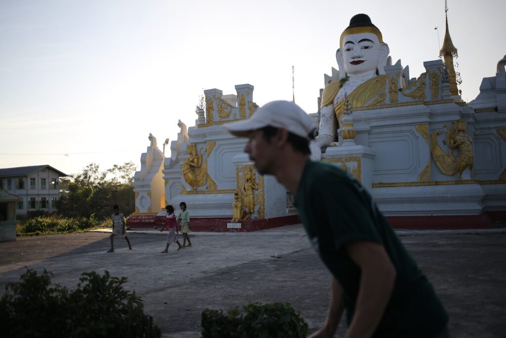 Nyaung Shwe. 2012.